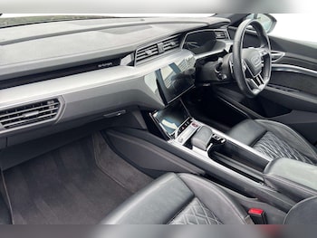 Used Audi e-tron 2021 for sale - 78651180: Photo