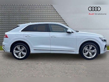 Used Audi Q8 2018 for sale - 78577102: Photo