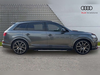 Used Audi Q7 2018 for sale - 77674827: Photo