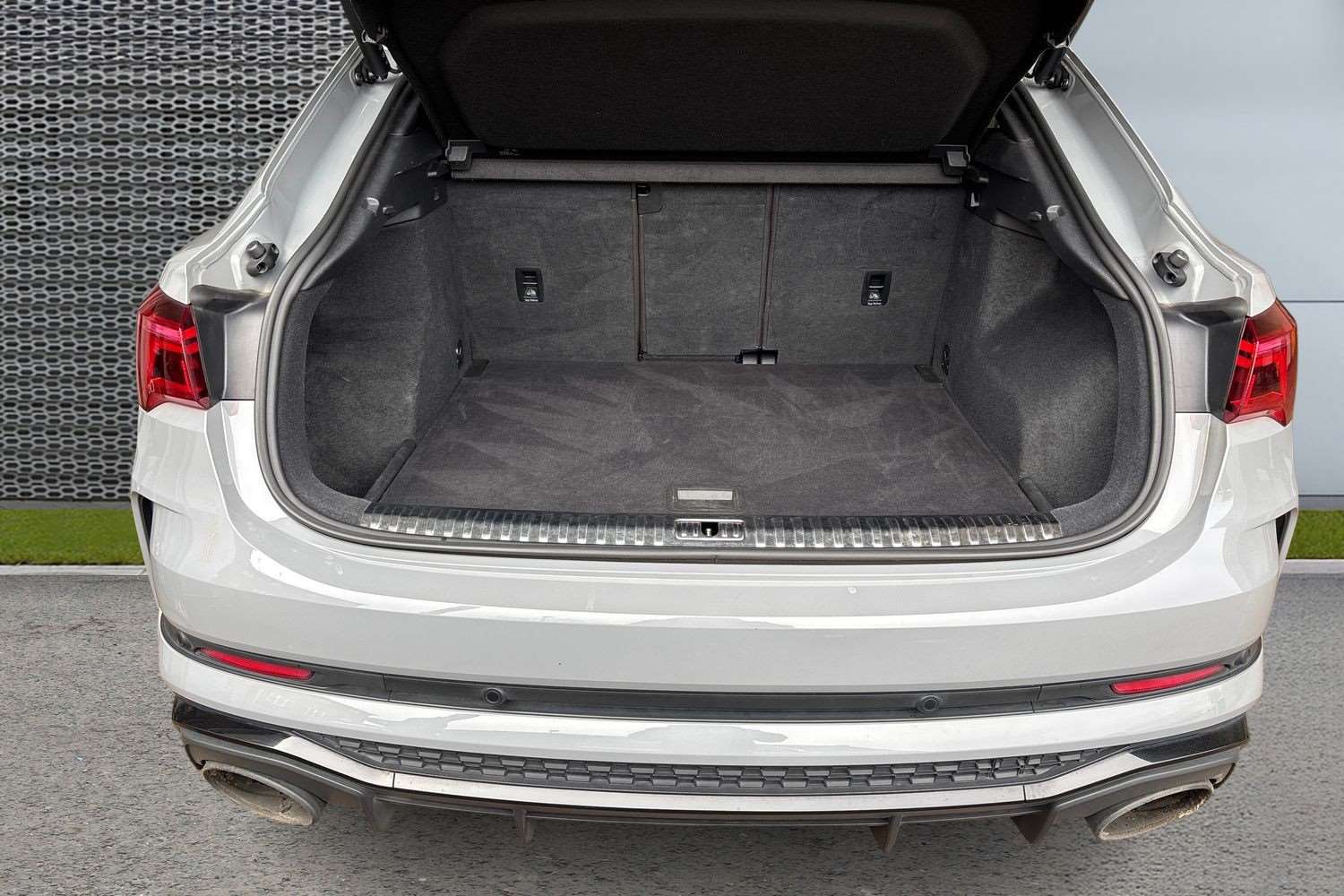 Used Audi RS Q3 2021 for sale - 77983275: Photo 13