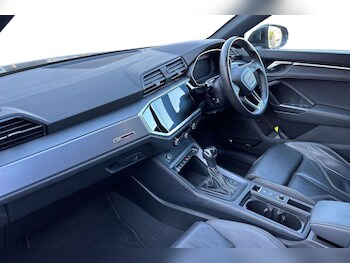 Used Audi Q3 2022 for sale - 77995864: Photo