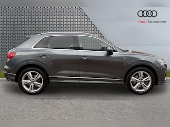 Used Audi Q3 2022 for sale - 77628193: Photo