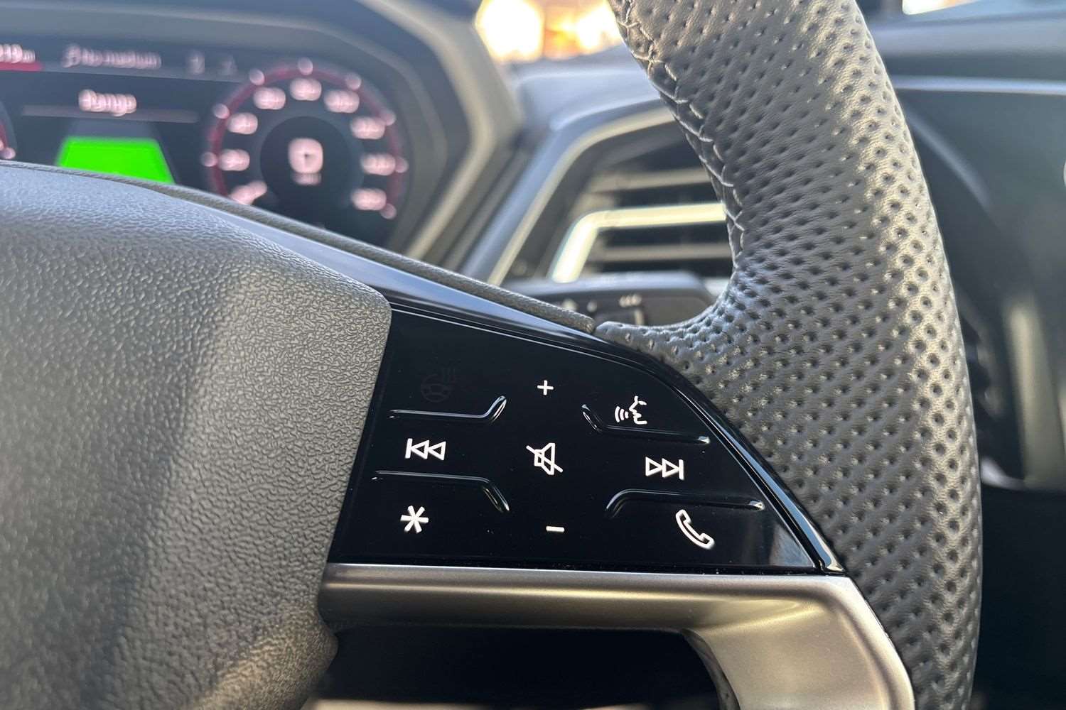 Used Audi Q4 e-tron 2025 for sale - 77414686: Photo 17