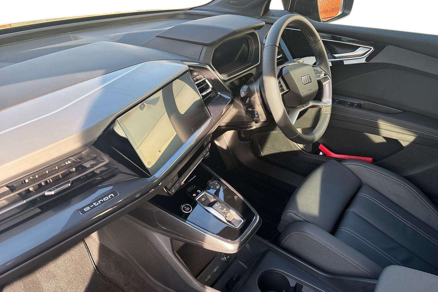 Used Audi Q4 e-tron 2025 for sale - 77414686: Photo 2