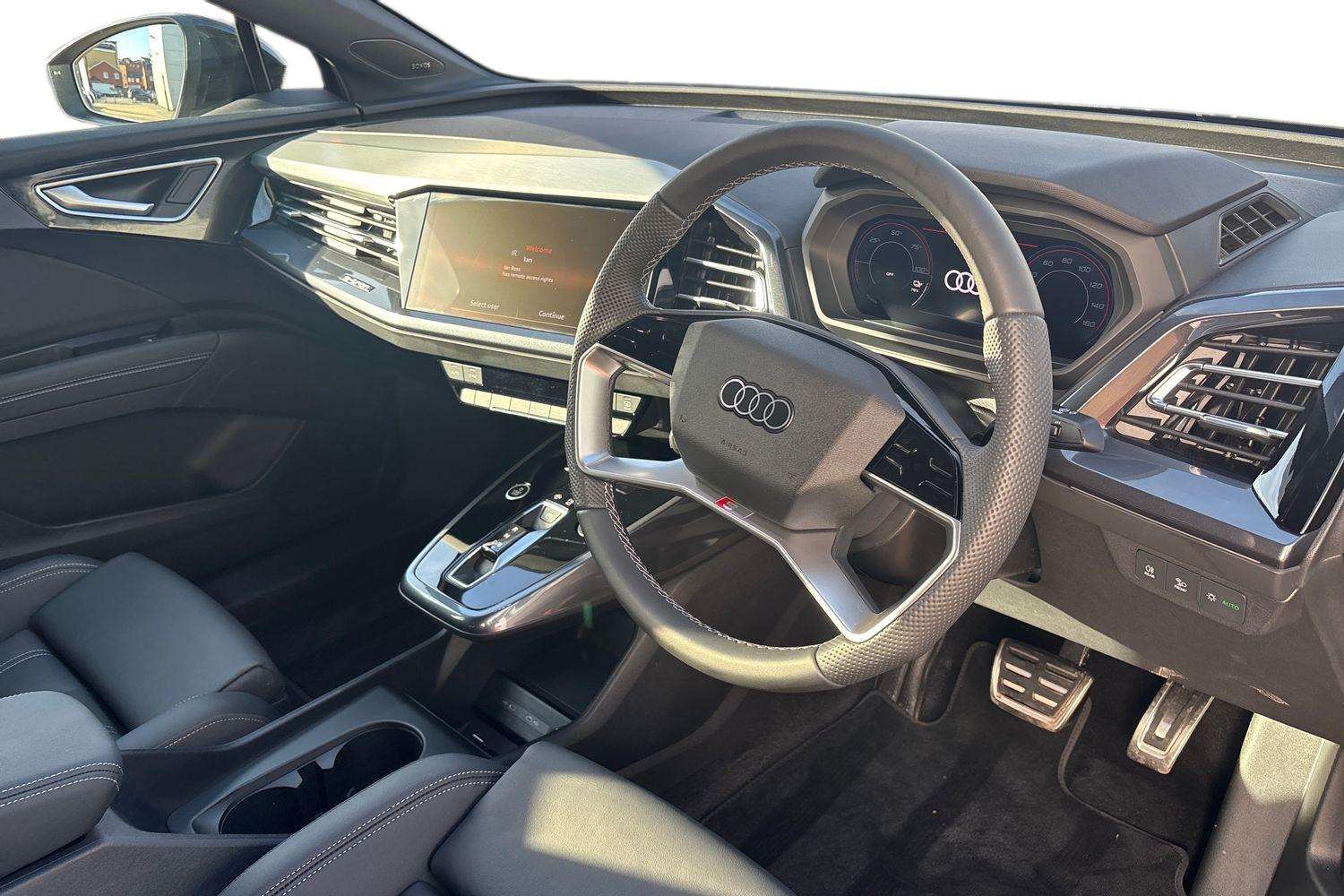 Used Audi Q4 e-tron 2025 for sale - 77414686: Photo 6