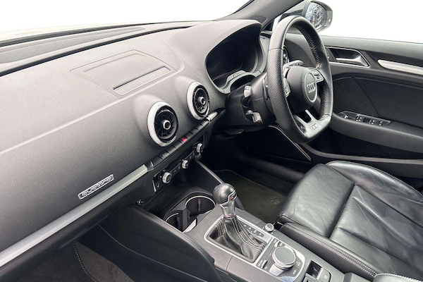 Used Audi A3 2020 for sale - 76192077: Photo 2
