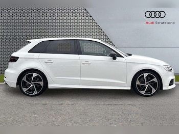Used Audi A3 2020 for sale - 76192077: Photo