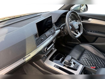 Used Honda CR-V 2022 for sale - 77134981: Photo