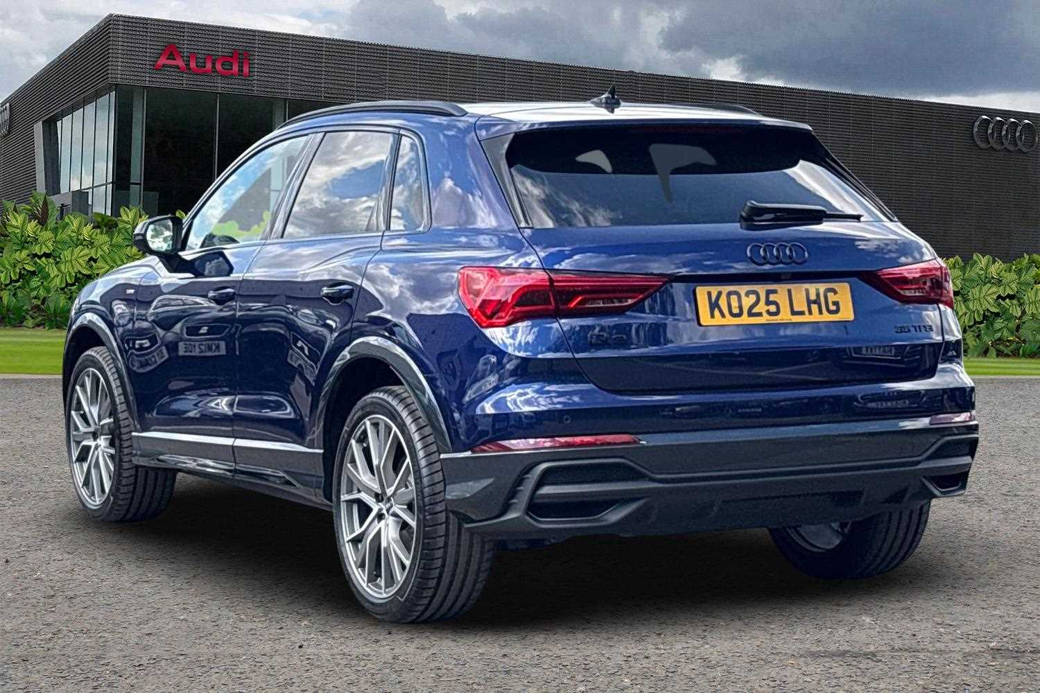 Used Audi Q3 2025 for sale - 76063466: Photo 3