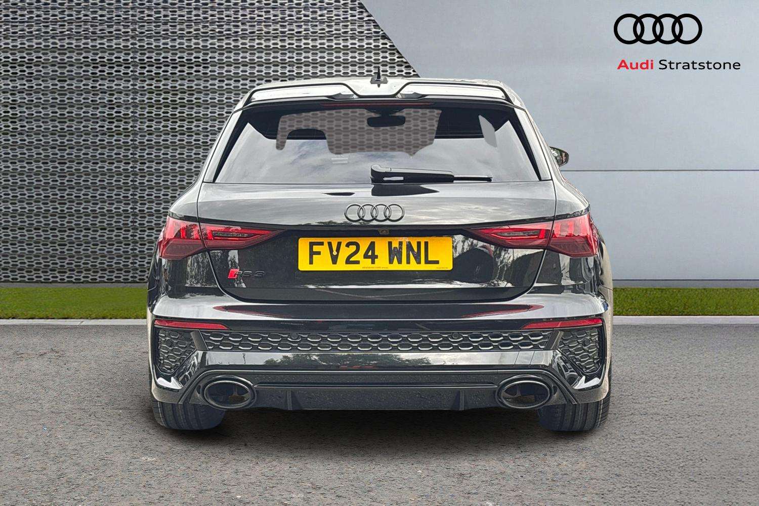 Used Audi RS3 2024 for sale - 76034651: Photo 7