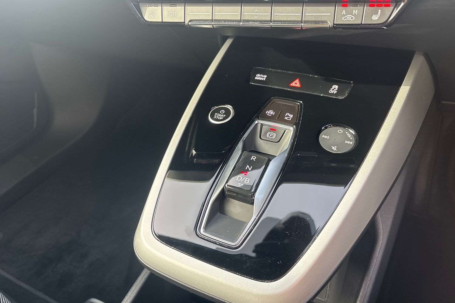 Used Audi Q4 e-tron 2023 for sale - 77772349: Photo 15