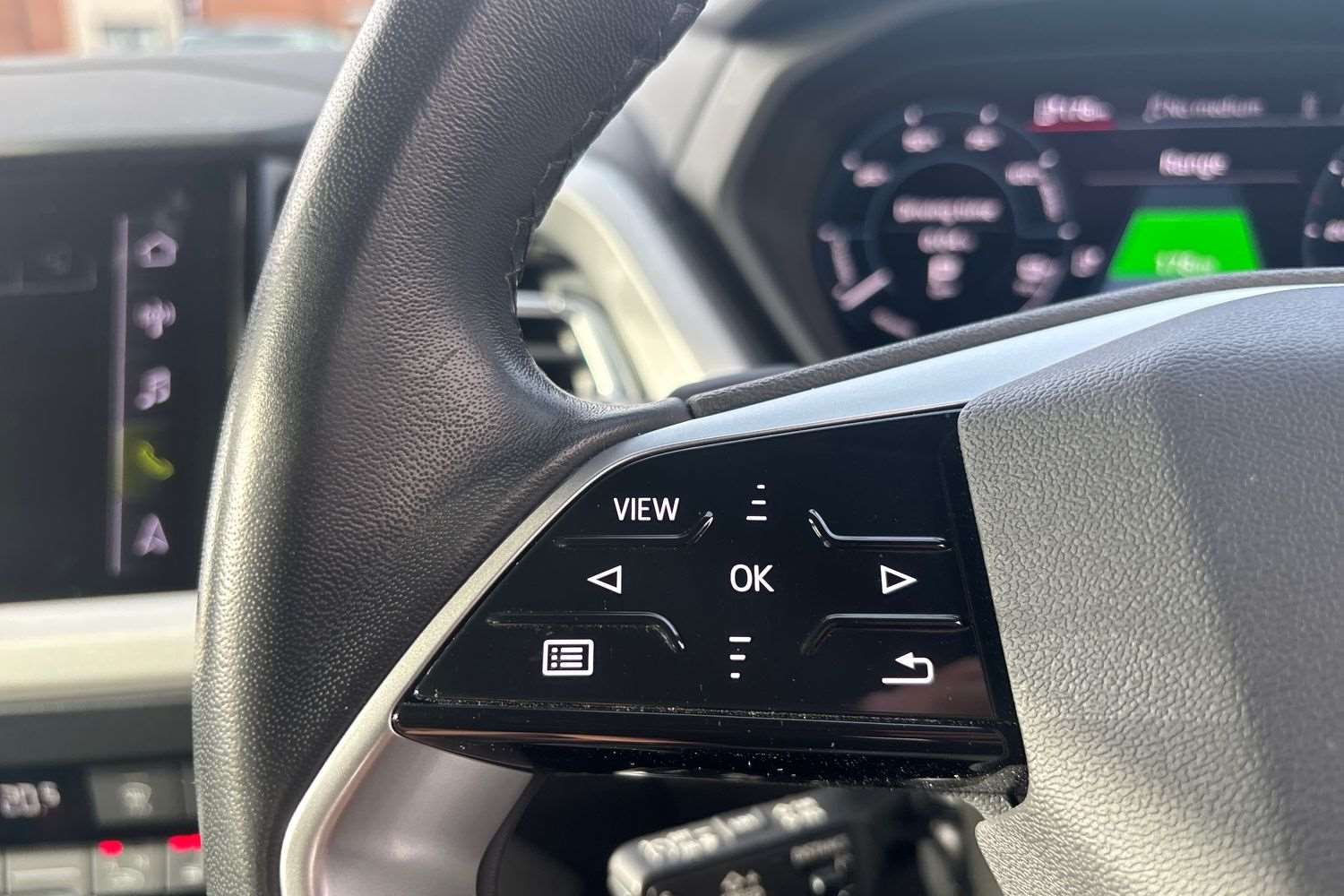 Used Audi Q4 e-tron 2023 for sale - 77772349: Photo 16