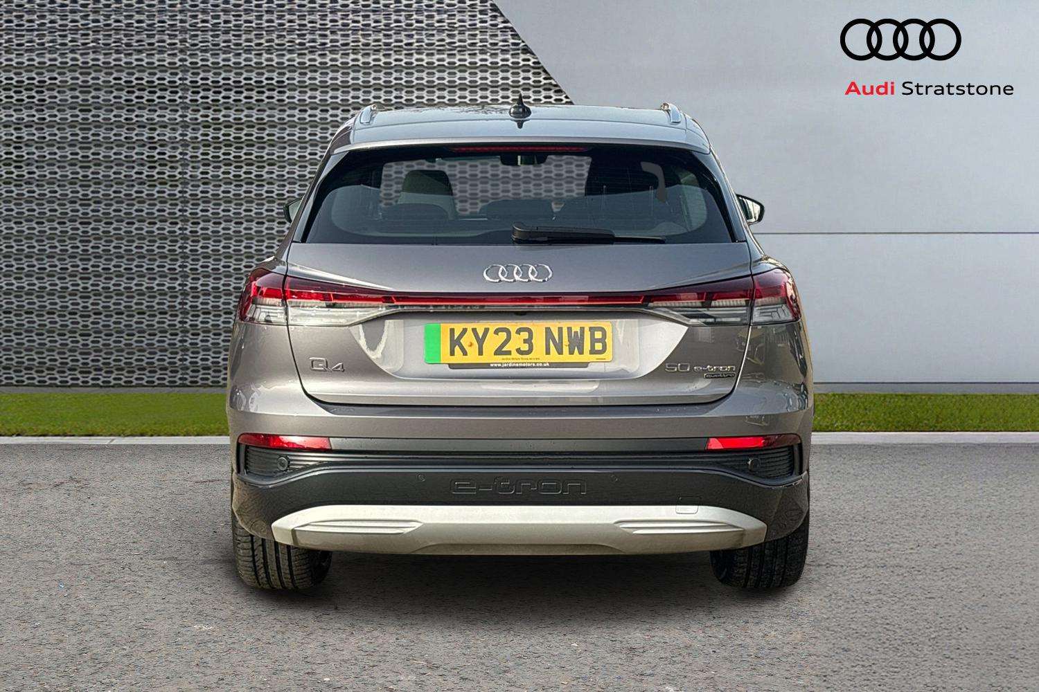 Used Audi Q4 e-tron 2023 for sale - 77772349: Photo 7