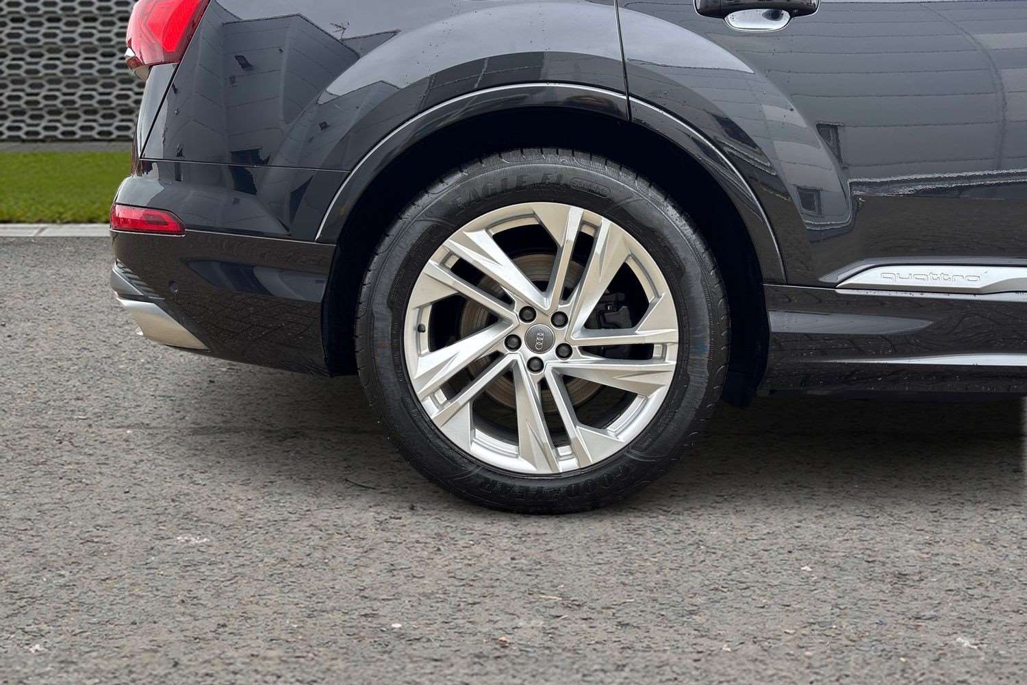 Used Audi Q7 2020 for sale - 77628230: Photo 11