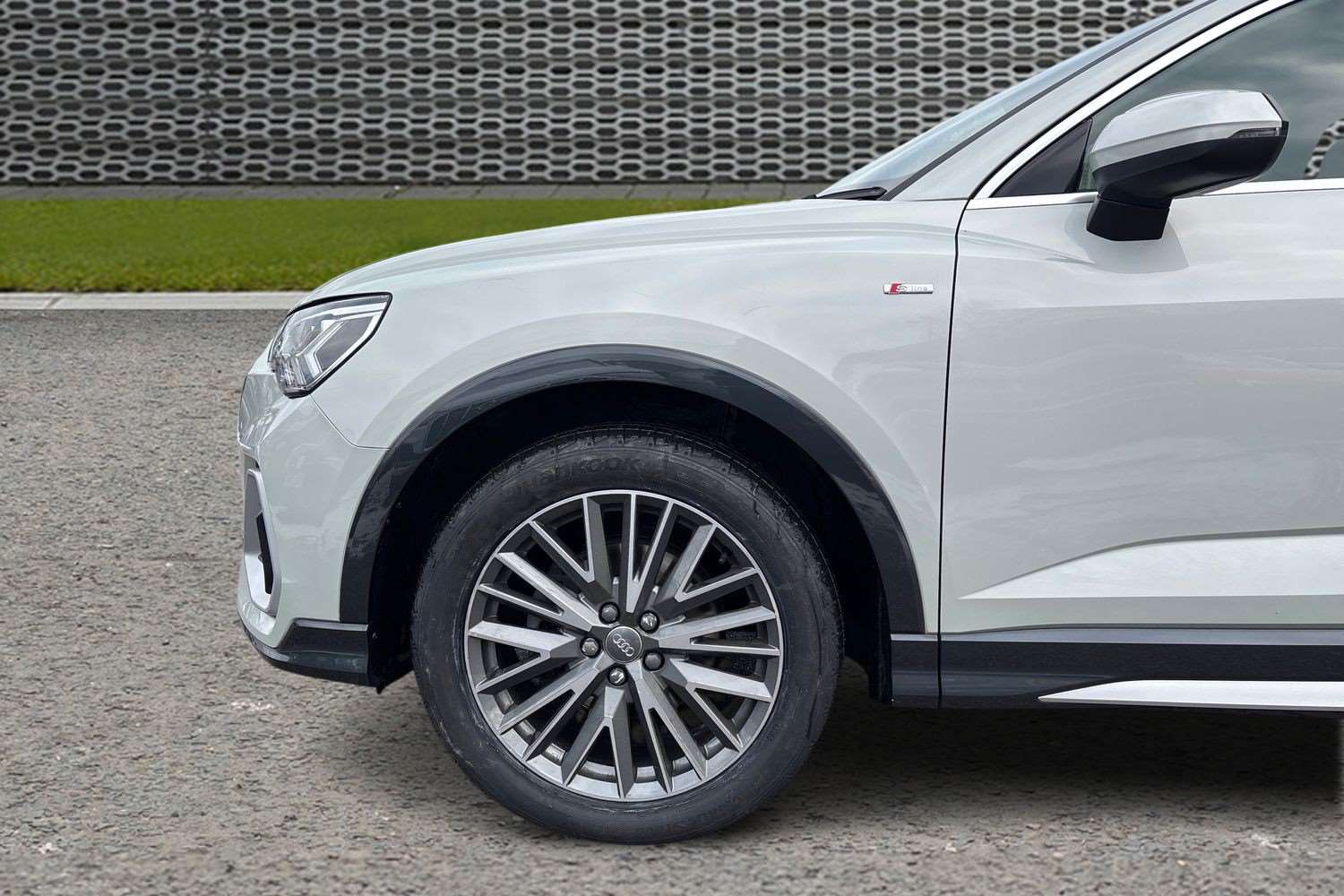 Used Audi Q3 2019 for sale - 77134747: Photo 11