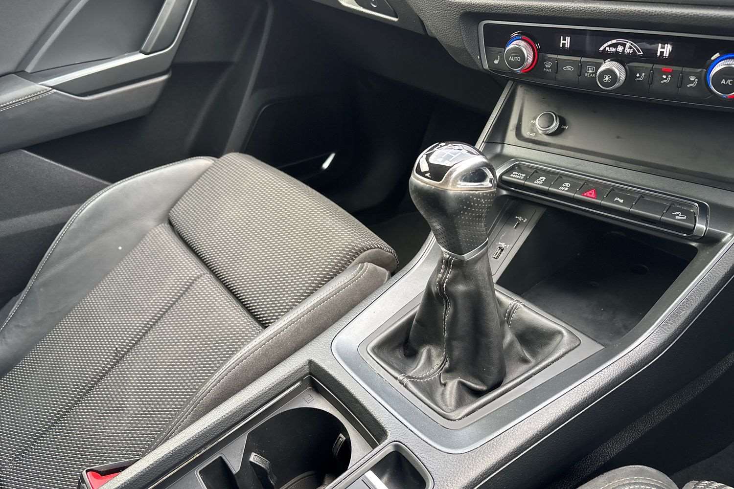 Used Audi Q3 2019 for sale - 77134747: Photo 15