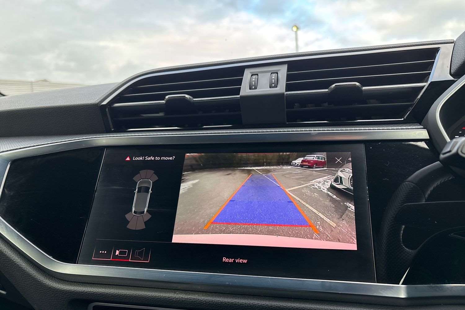 Used Audi Q3 2019 for sale - 77134747: Photo 26