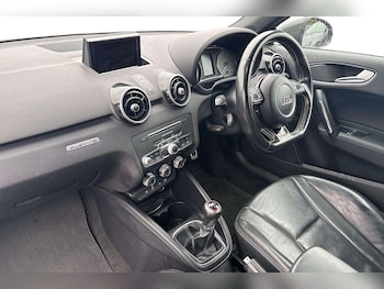 Used Audi A1 2017 for sale - 76249007: Photo