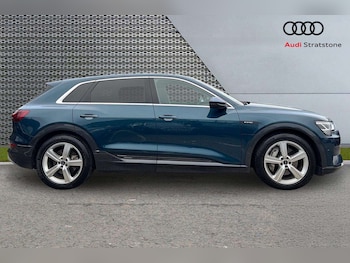 Used Audi e-tron 2021 for sale - 77032145: Photo