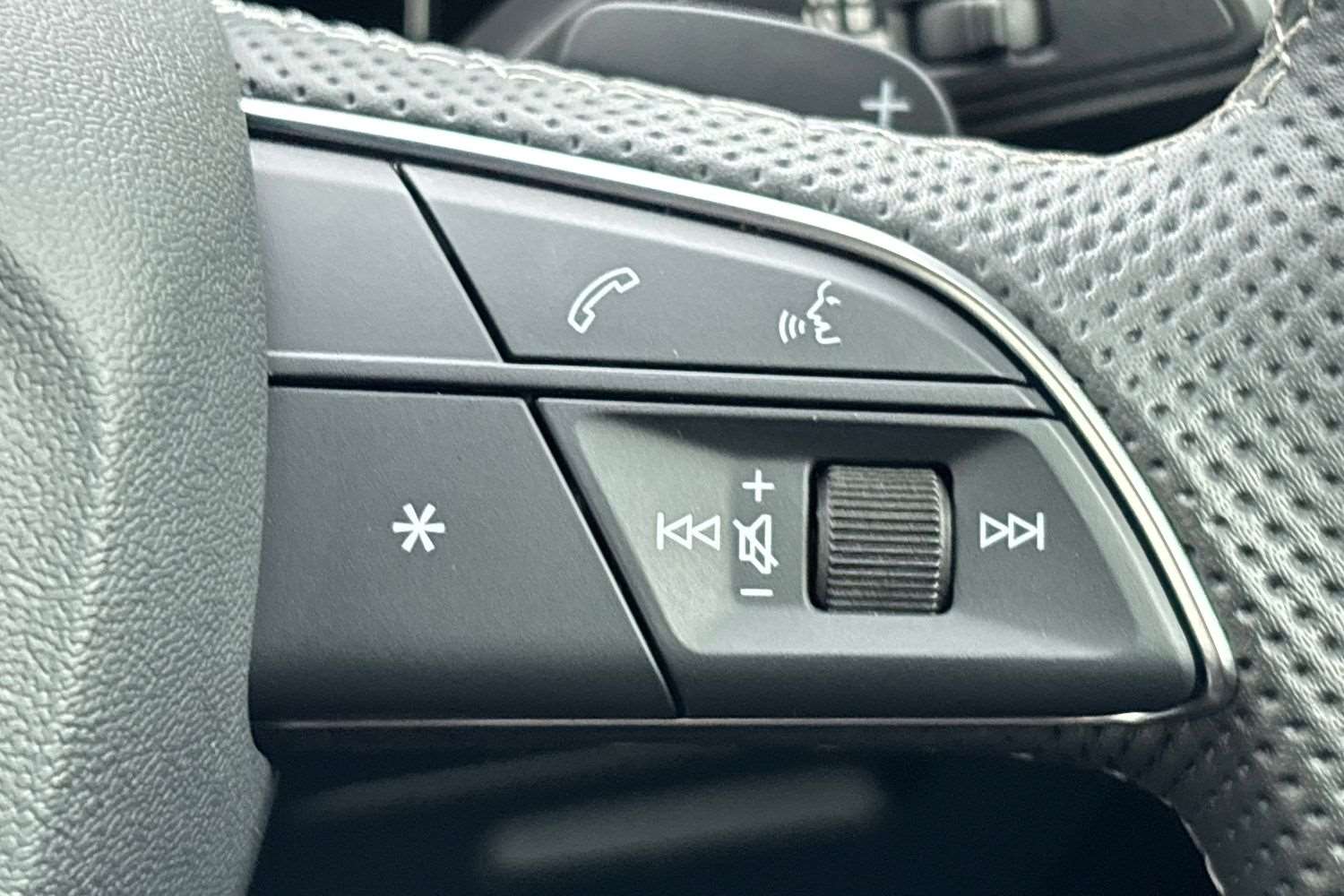 Used Audi Q3 2025 for sale - 77472648: Photo 17