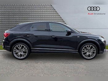 Used Audi Q3 2025 for sale - 77472648: Photo