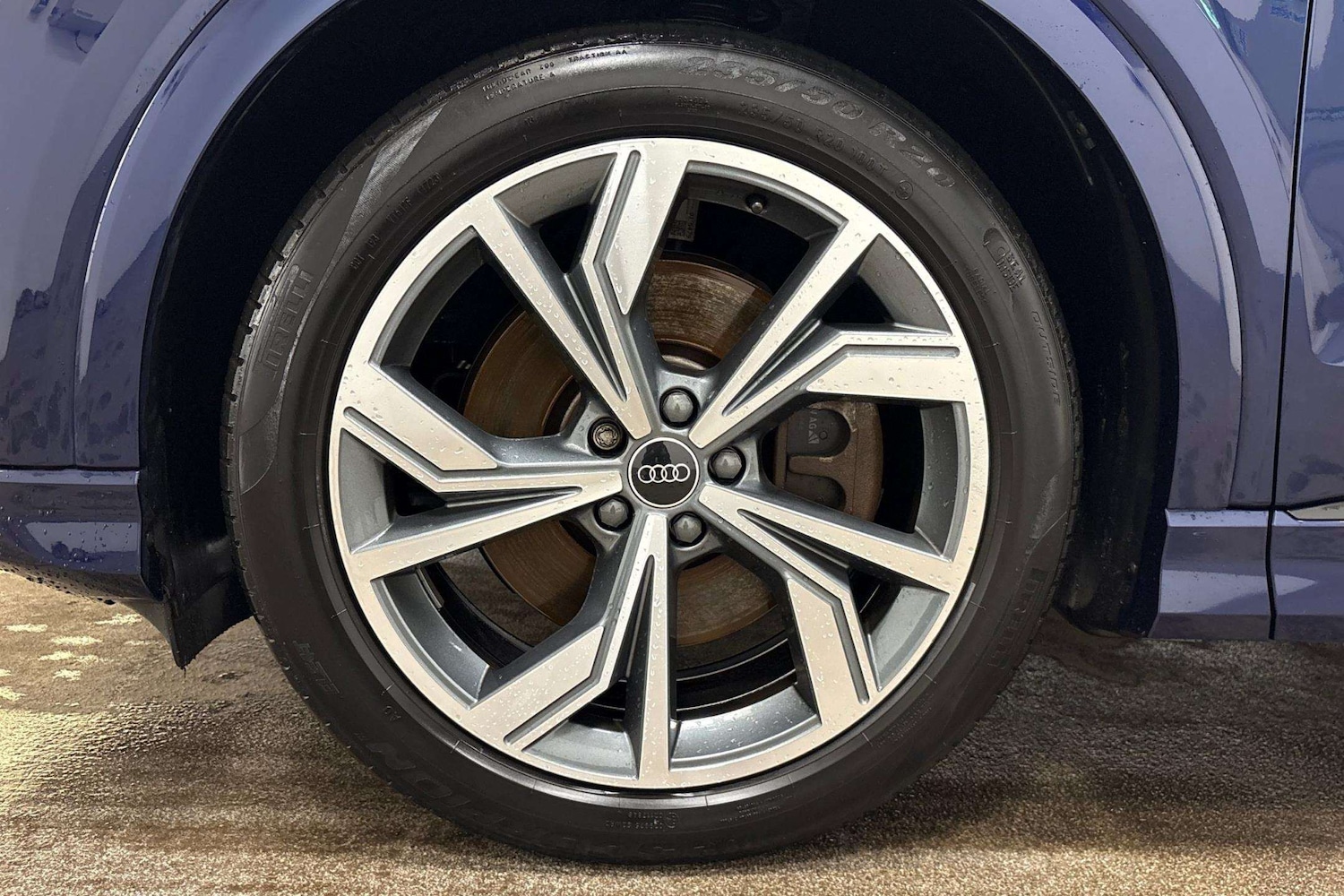 Used Audi Q4 e-tron 2023 for sale - 76928964: Photo 5