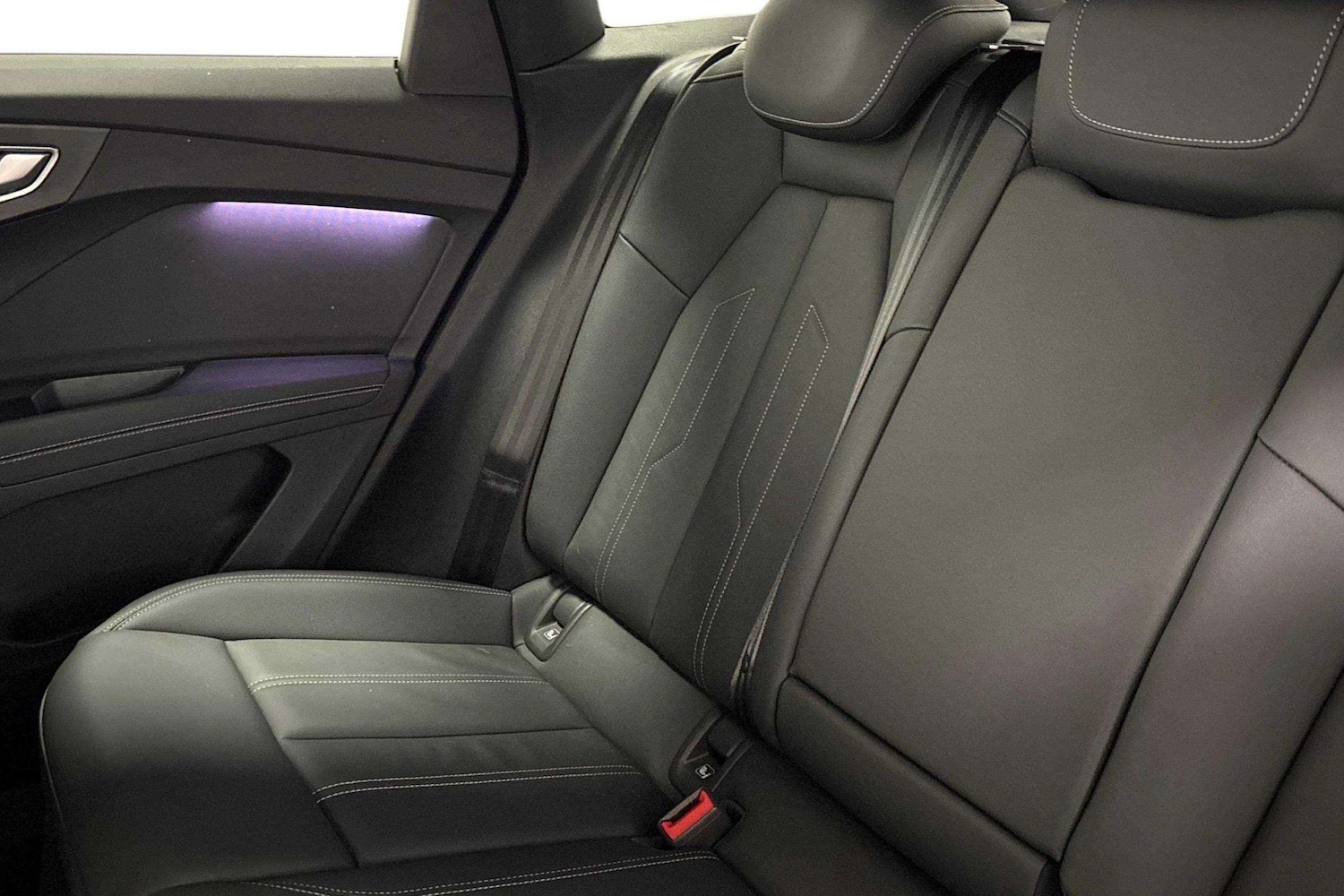 Used Audi Q4 e-tron 2023 for sale - 76928964: Photo 7