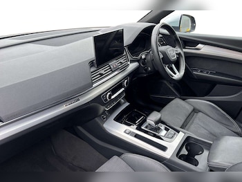 Used Audi Q5 2023 for sale - 77552960: Photo