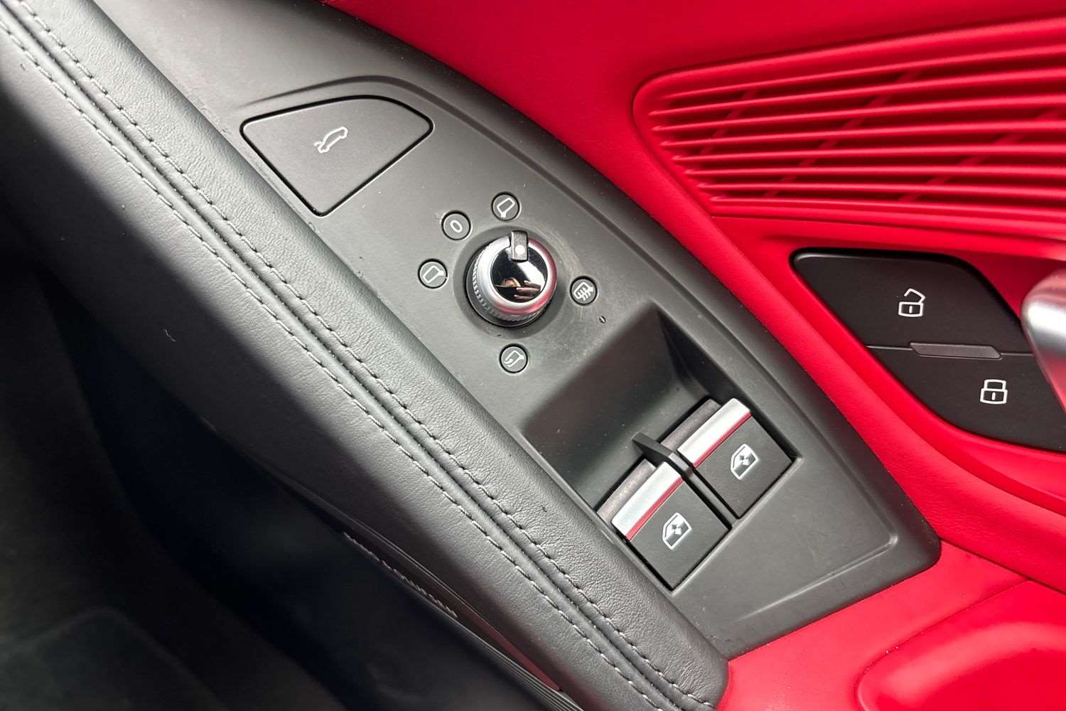 Used Audi R8 for sale - 78052025: Photo 14