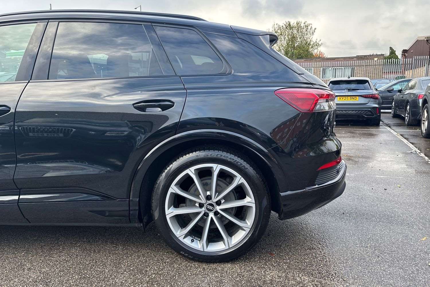 Used Audi Q4 e-tron 2021 for sale - 76218318: Photo 10