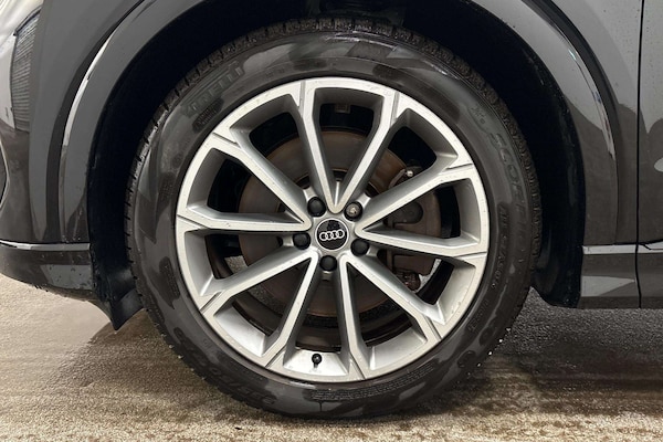 Used Audi Q4 e-tron 2021 for sale - 76218318: Photo 5