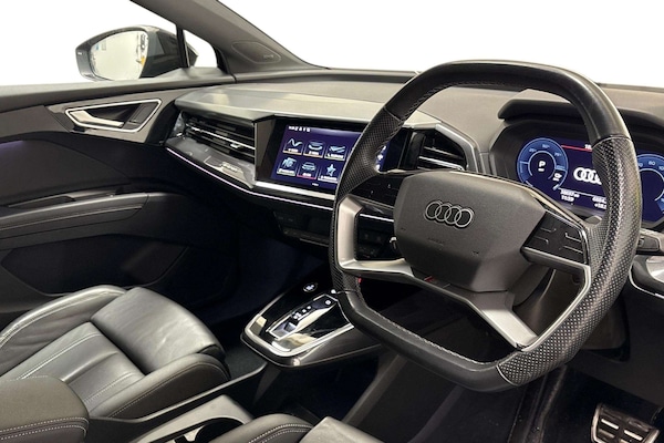 Used Audi Q4 e-tron 2021 for sale - 76218318: Photo 6