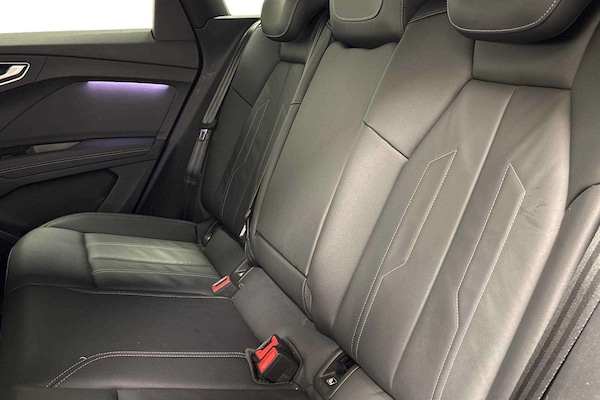 Used Audi Q4 e-tron 2021 for sale - 76218318: Photo 7