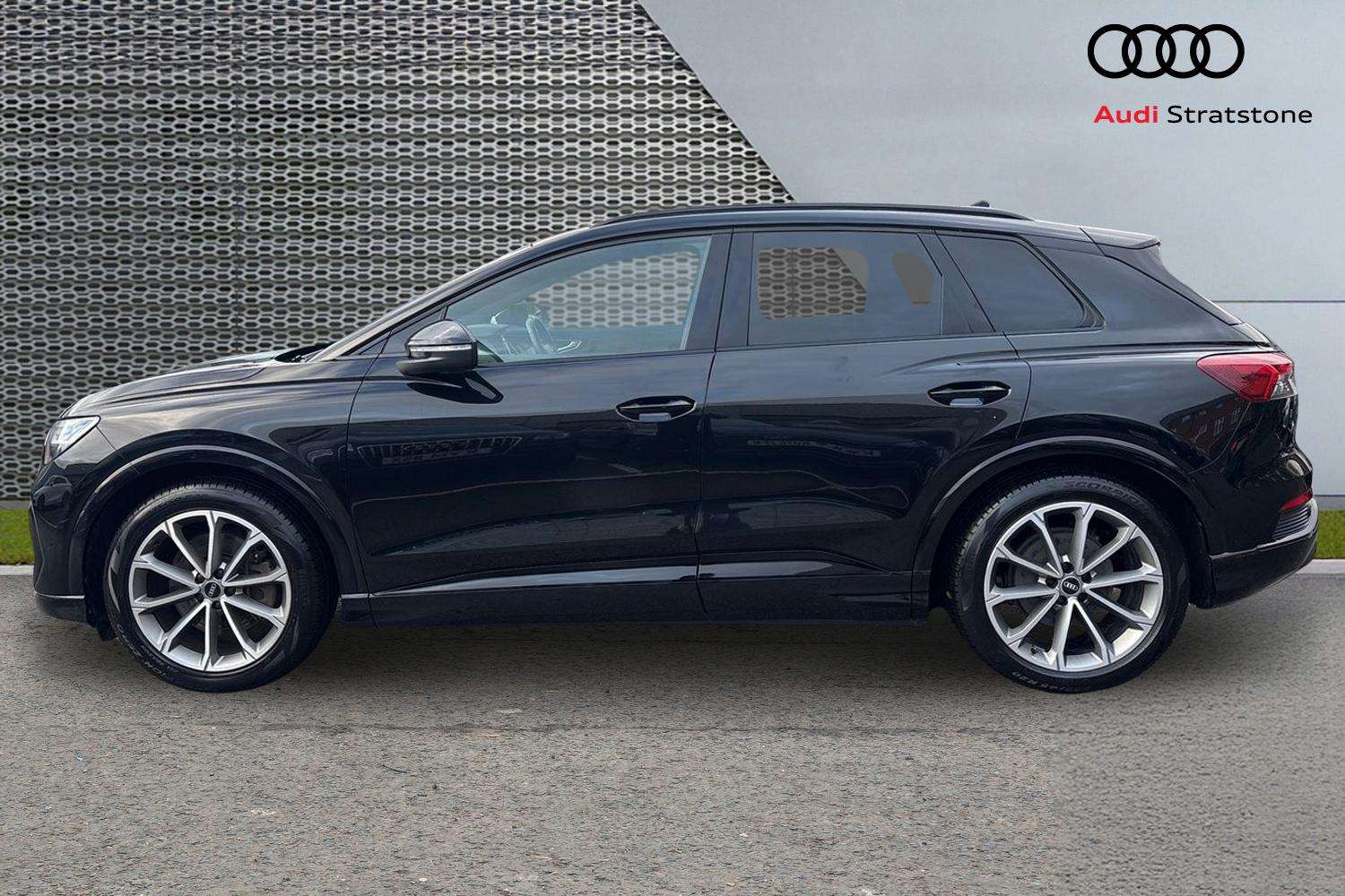 Used Audi Q4 e-tron 2021 for sale - 76218318: Photo 8