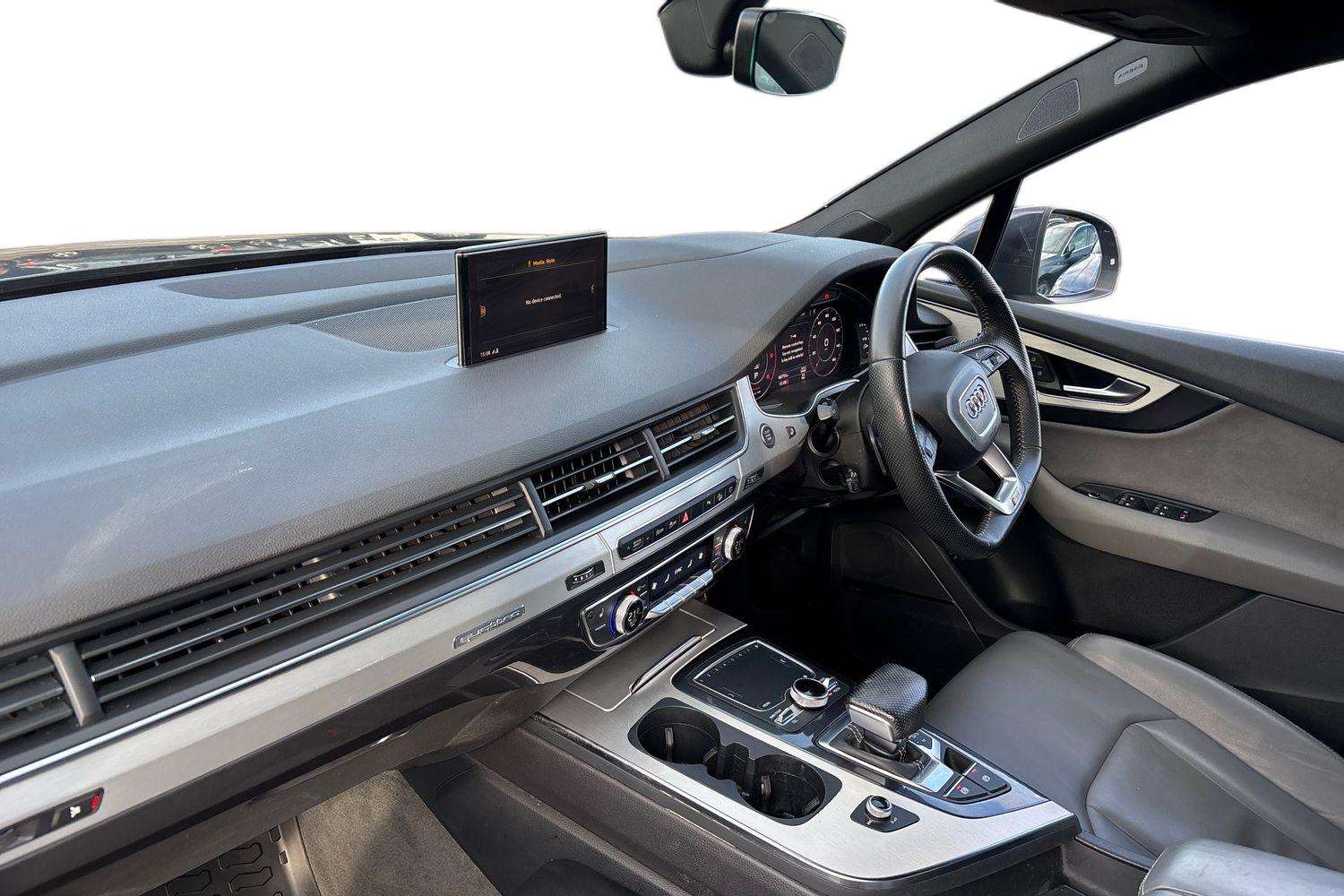 Used Audi Q7 2017 for sale - 76691995: Photo 2