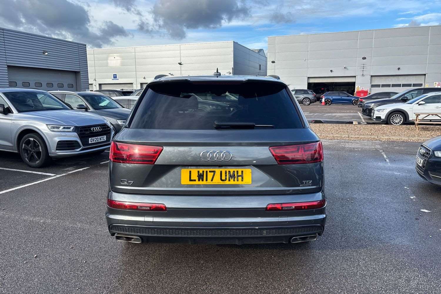 Used Audi Q7 2017 for sale - 76691995: Photo 34