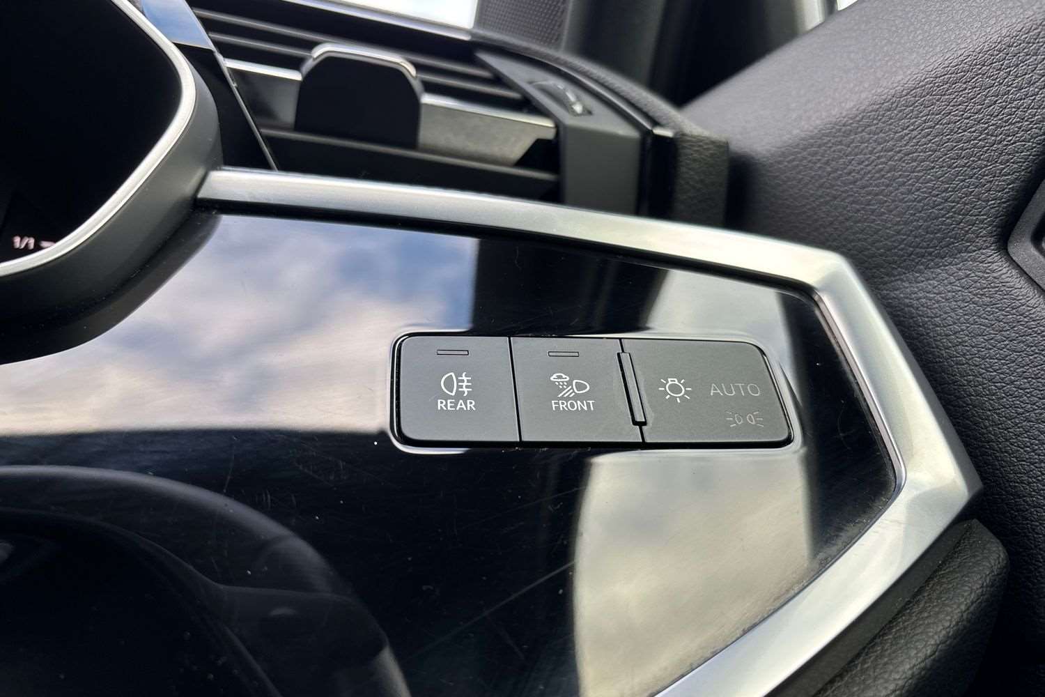 Used Audi Q3 2023 for sale - 77068652: Photo 29