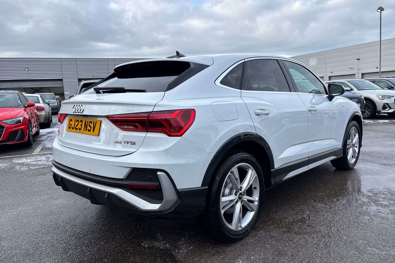 Used Audi Q3 2023 for sale - 77068652: Photo 33