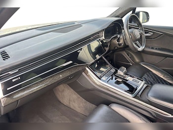 Used Audi Q7 2021 for sale - 77726876: Photo