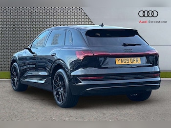Used Audi e-tron 2020 for sale - 77638477: Photo
