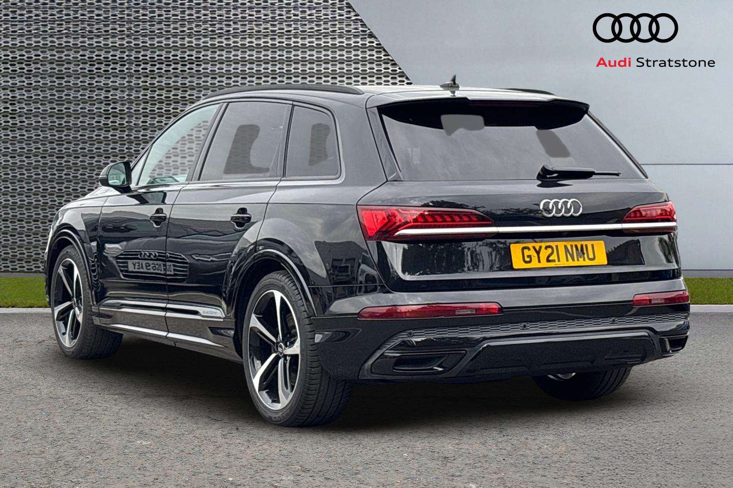 Used Audi Q7 2021 for sale - 75861101: Photo 3