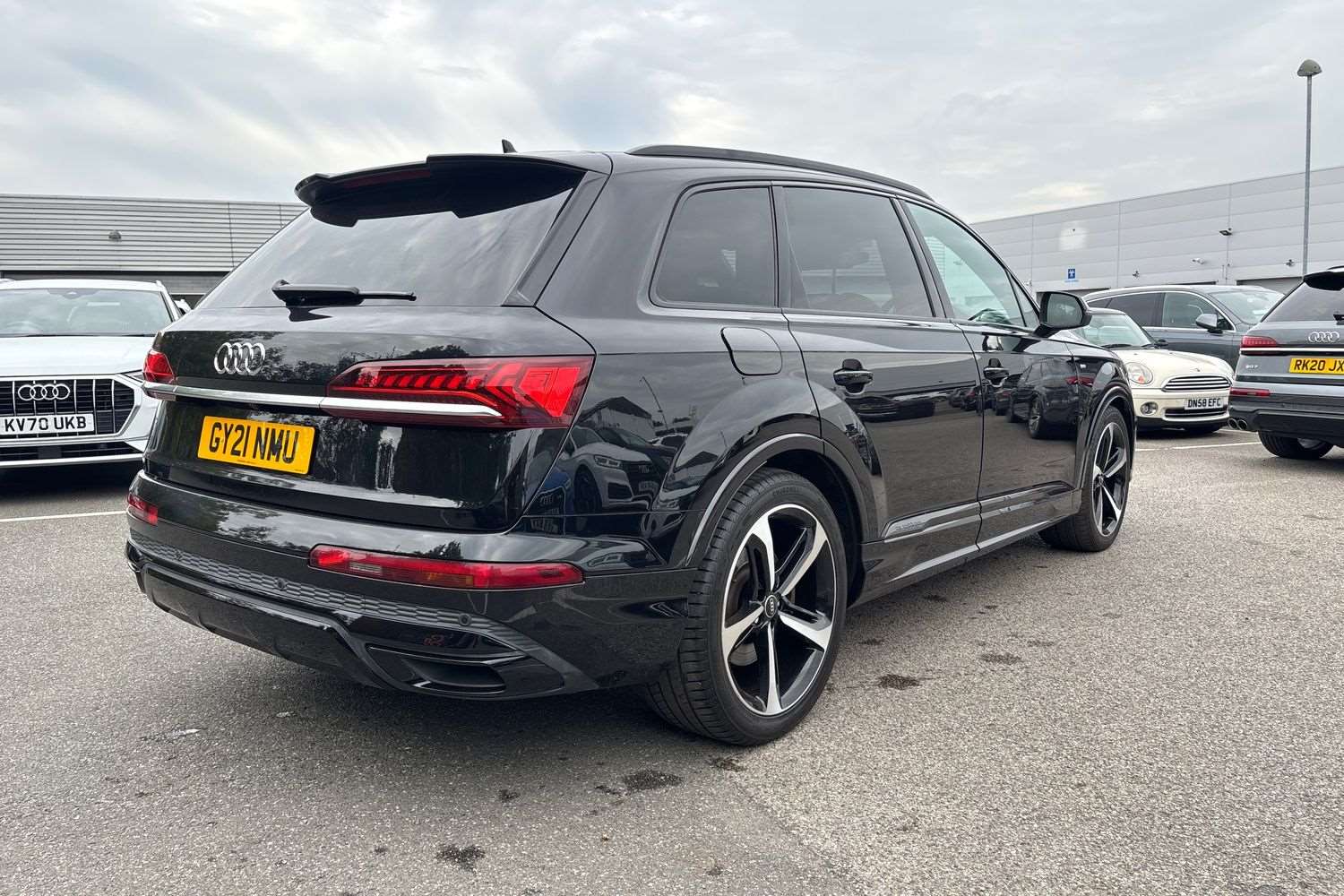 Used Audi Q7 2021 for sale - 75861101: Photo 33