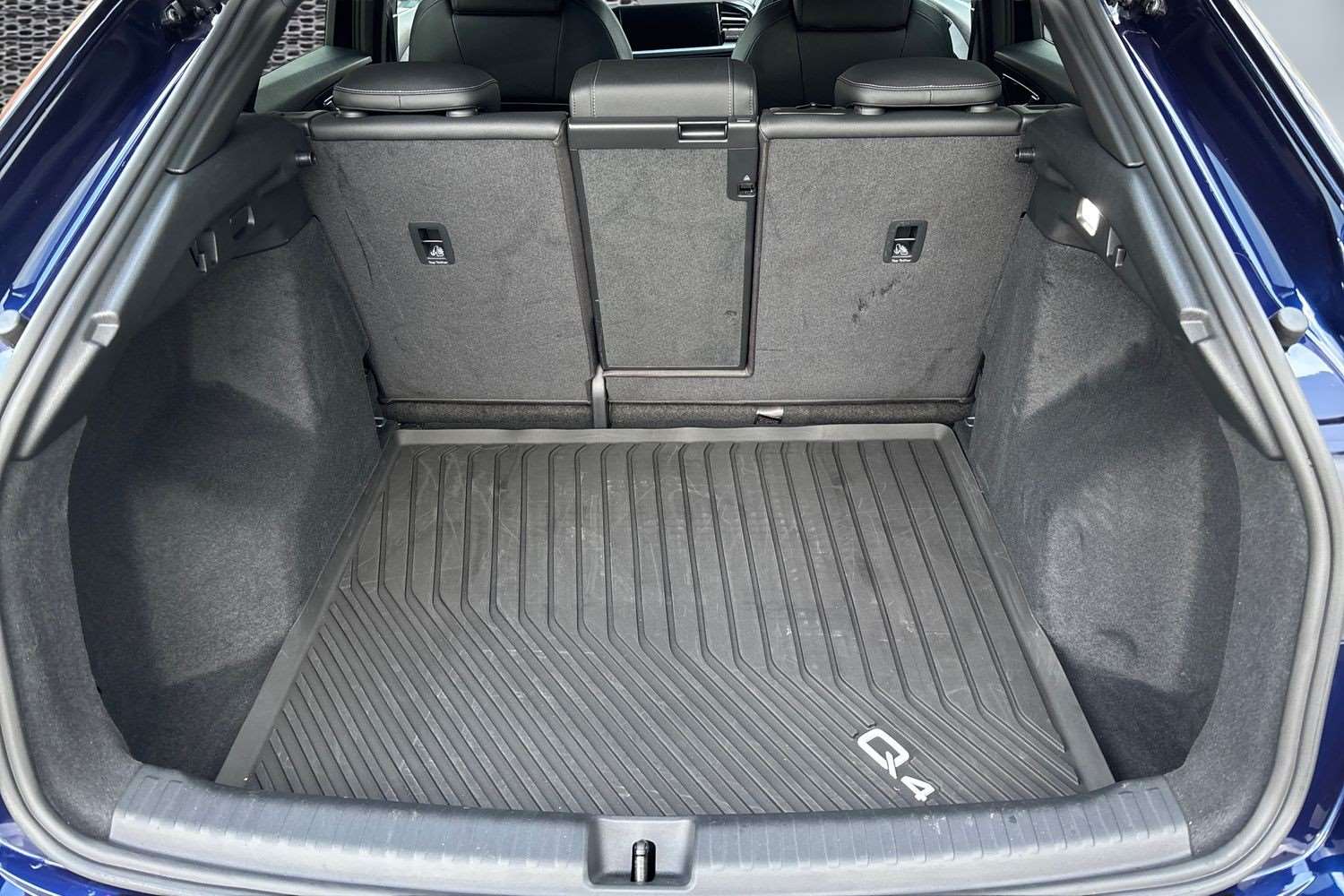 Used Audi Q4 e-tron 2025 for sale - 77842453: Photo 13