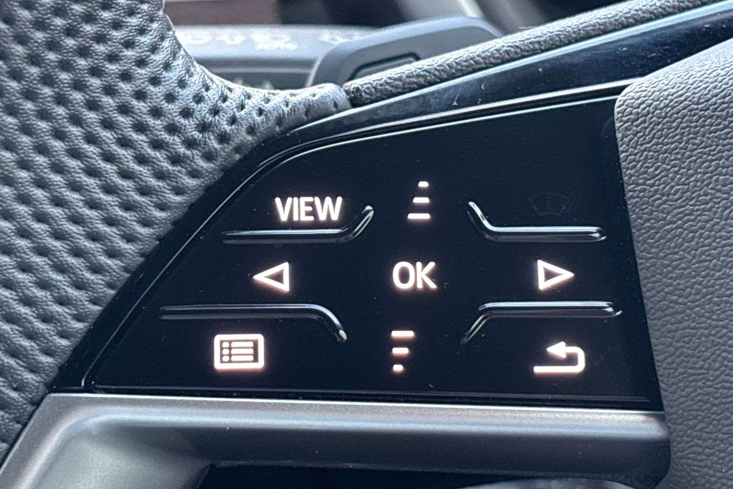 Used Audi Q4 e-tron 2025 for sale - 77842453: Photo 16