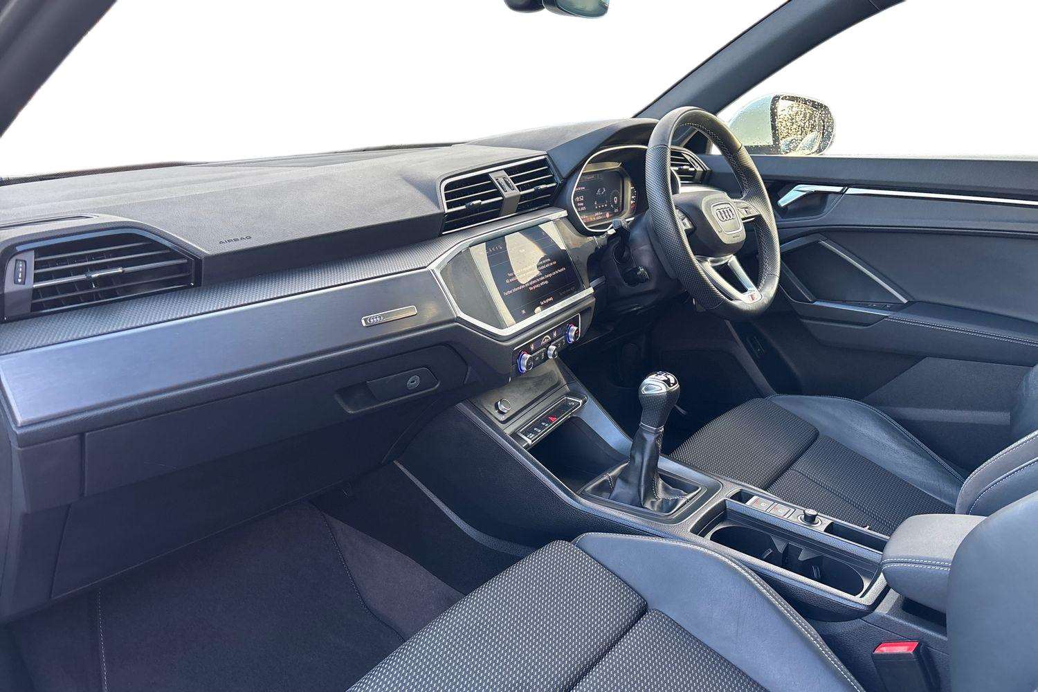 Used Audi Q3 2022 for sale - 76842985: Photo 2