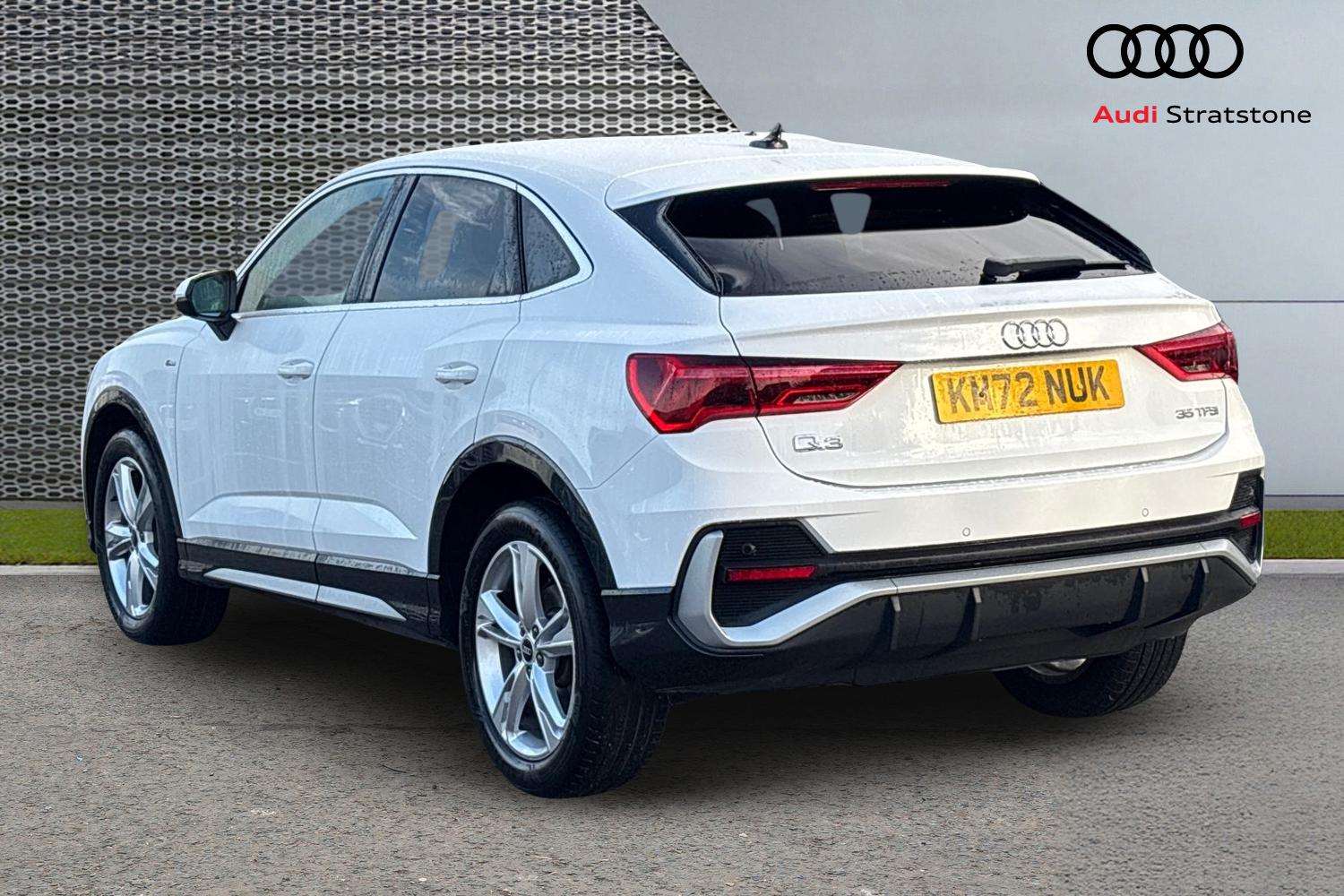 Used Audi Q3 2022 for sale - 76842985: Photo 3