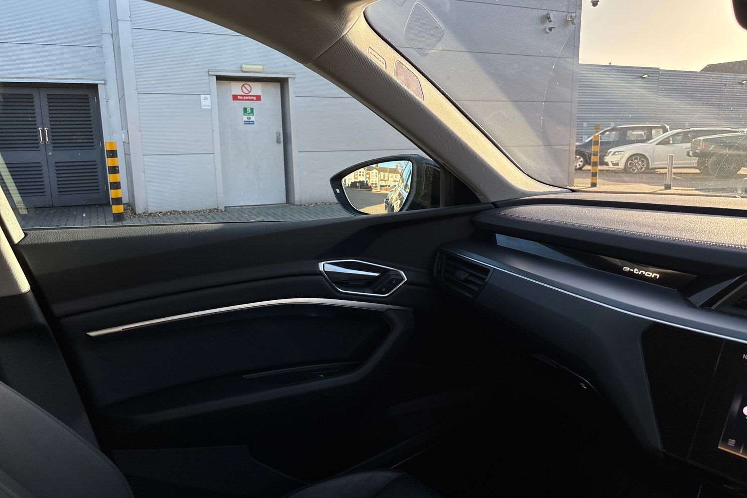 Used Audi e-tron 2020 for sale - 77443359: Photo 32