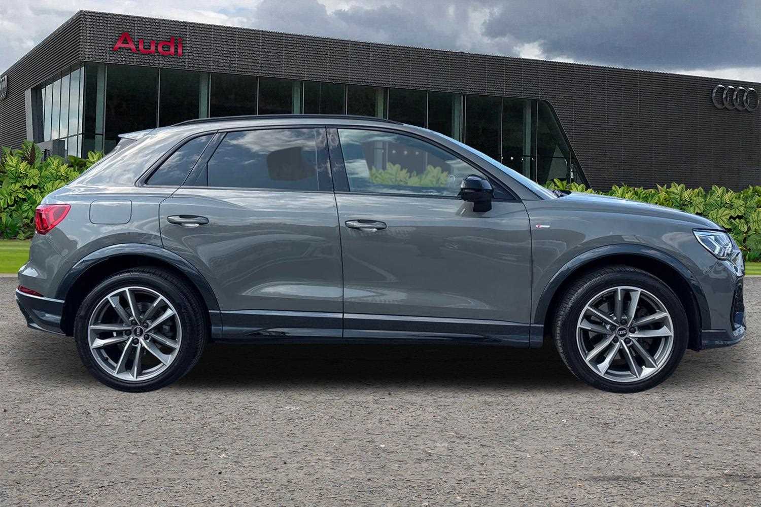 Used Audi Q3 2021 for sale - 76435774: Photo 4