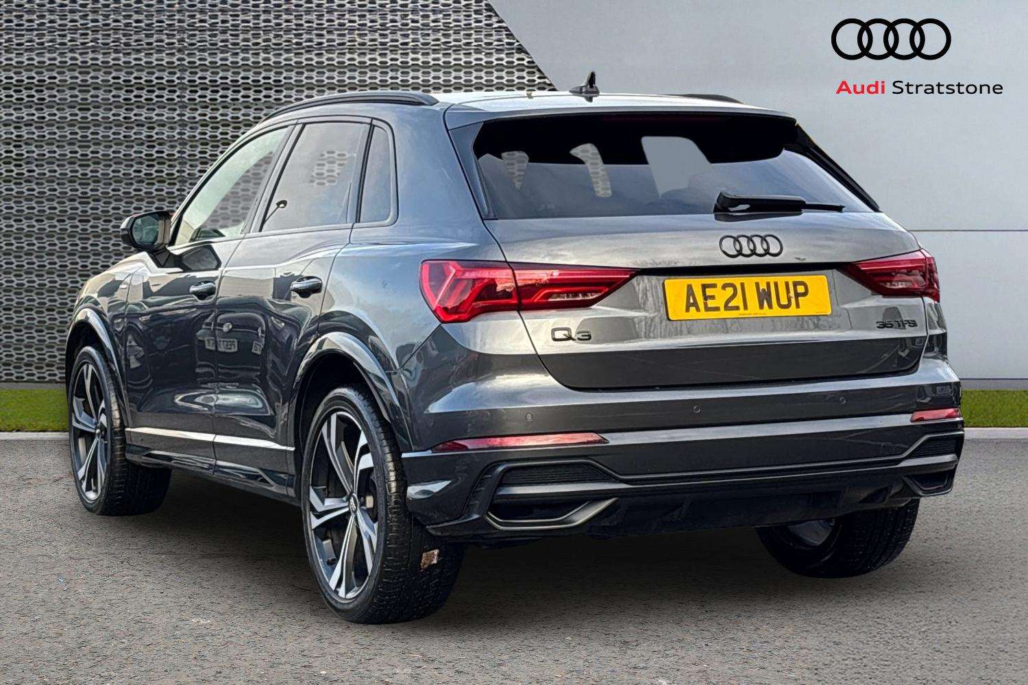 Used Audi Q3 2021 for sale - 77134794: Photo 3