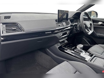 Used Audi Q5 2024 for sale - 75566417: Photo